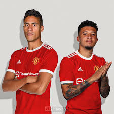 Manchester united live transfer news, team news, fixtures, gossip and injury latest from the manchester evening news. Man United News And Transfers Daily Updates Crowdwisdom360