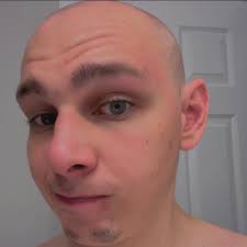 What is a kid friendly arcade bar that serves food in Cincinnati?