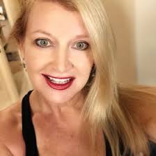 Laura Einstein (lauraein)