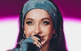 Wanda Nara engañada: con qué famosa la traicionó la nueva estrella de Boca  Ayrton Costa