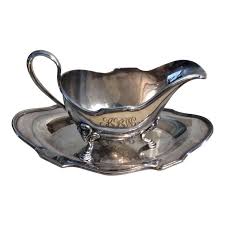 Jeden tag werden tausende neue, hochwertige bilder hinzugefügt. Vintage 19th Century Silver Gravy Boat With Tray Chairish