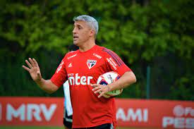 We did not find results for: Escalacao Do Sao Paulo Mesmo Sem Luan Crespo Deve Manter 3 5 2 Arquibancada Tricolor