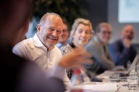 Har gjort sig känd för att ha byggt upp ett hotellfastighetsimperium i europa. Ceo Comment Anders Nissen Pandox