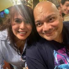 Lori Capra's Instagram, Twitter & Facebook