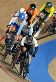 自転車 x 夢 = 梶原悠未 選手 【2020bgt機材サポート選手紹介】 2020年2月、ドイツ・ベルリンで行われたuciトラック世界選手権・女子オムニアム競技にて世界チャンピオンを獲得した、チームブリヂストンの機材サポート・梶原悠未選手（筑波大学）。 Zdvncczdd7okxm