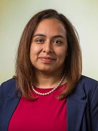 Sarah Stoops's Instagram, Twitter & Facebook