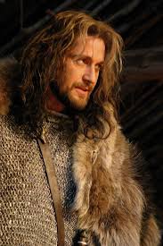 Shop walmart.com for every day low prices. Beowulf The Hero Who Slays Grendel Grendel S Mother And The Firedrake Gerard Butler Beowulf Long Hair Styles