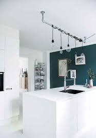 Decoration Les Dernieres Pluies Cuisine Blanche Maison Minimaliste Chambre Minimaliste