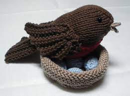 Can you make tiny birds out of yarn? Birds To Knit For Spring Free Patterns Grandmother S Pattern Book