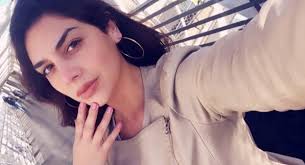 See more of kathy contreras on facebook. Pocos Lo Notaron Ex Calle 7 Kathy Contreras Aparecio En Pacto De Sangre Con Pequeno Rol Tv Y Espectaculo Biobiochile