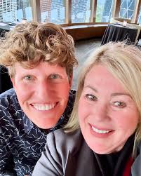 No one has wished me a happy Jan(n) day yet this year, but don't worry the  day isn't over 😹