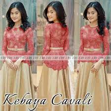 Jika kamu penyuka gaya klasik. Shopping Dress Warna Merah Gold Up To 62 Off