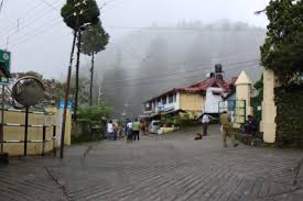Mussoorie today\'s weather forecast, current temperature of mussoorie, month weather in mussoorie with rainfall and snowfall updates. Pin On Mussoorie Weather Streets Construction Roads Hill Place India