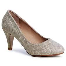 From kitten heels to high heels, our edit caters for every occasion. Pumps Gold Gunstig Online Kaufen Real De