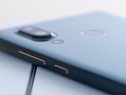 Sharp Aquos D10 im Test: Sharper als ...