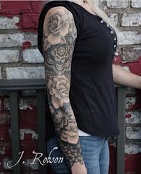 Black And White Upper Arm Half Sleeve Tattoos For Men Tattoos For Woman Tattoo Designs Geometrictattoo Prettysleevetattoo Mandalatattoo Sleeve Full Sleeve Tattoos Tattoos For Women Half Sleeve Sleeve Tattoos