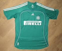Palmeiras vai efetuar compra em definitivo do atacante kevin. Palmeiras Home Fussball Trikots 2006 2007