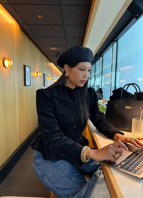 What to Wear in 2026: 8 Poetcore Aesthetic Wardrobe Essentials — Autum Love