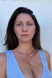 Karen Krum's Instagram, Twitter & Facebook