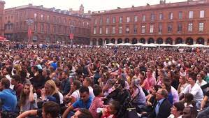 Groupe musical présent à la fête de la musique sur la place du capitole de toulouse, hier le vendredi 21 juin 2013. Concert De La Fete De La Musique A Toulouse Inscrivez Vous Ce Mardi