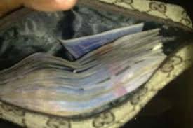 RÃ©sultat de recherche d'images pour "PORTE FEUILLE MAGIQUE"