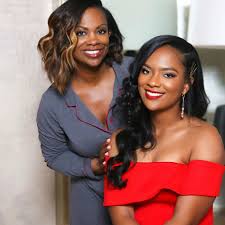 "Shocking: Kandi Dramatically Reveals Riley's Shocking New Career Advice – 'Know Your Wallet'!"
