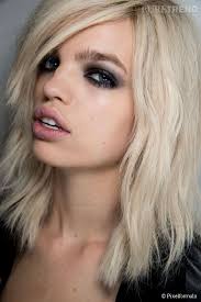 Coupe de cheveux femme 50 ans 2016. Cheveux Mi Longs Degrades 10 Idees De Coiffures Puretrend