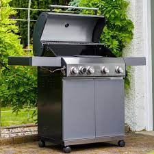 Four stainless steel burners with an infrared side sear burner and charcoal basket for cooking with outback® hybrid briquettes to give party guests that authentic charcoal flavour. Grillstream Classic 4 Burner Hybrid Gas Charcoal Bbq Garden Street