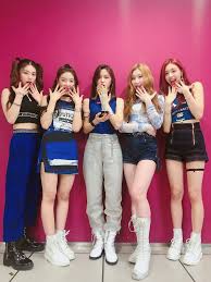 Itzy On Twitter Itzy Kpop Outfits Kpop Girls