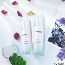 Dispense an appropriate amount (diameter 1.8cm/ 0,4ml). Laneige White Dew Skin Refiner At Low Price Tofusecret