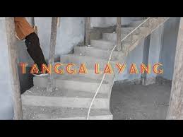 Karena dengan gambar di atas pastinya anda bisa memilih yang tepat dan pas untuk rumah anda dan yang terpenting. Cara Buat Tangga Layang Tangga Putar Tangga Melengkung Youtube