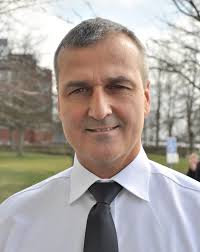 Var tredje brandman i Sverige har upplevt hot eller våld under arbetstid”