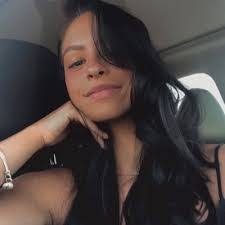 Amanda Stocker's Instagram, Twitter & Facebook