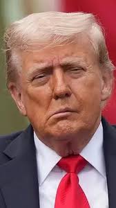 Donald Trump’s Latest Photo Has People Asking: Is He Really This Sick?,  #DonaldTrump