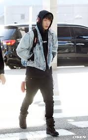 See more ideas about hanbin, airport style, b.i ikon. Doubleb Familyth On Twitter Fashion Airport Style Style