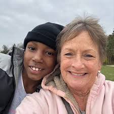 Volunteers make LIFE-LONG impact! If you want to get involved and help  bring youth hope join us tomorrow for our volunteer orientation from  1pm-2pm at the Moline Youth Center (3928 12th Avenue,