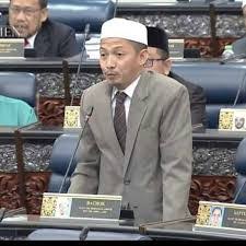 Jamain muin 8 aylar önce +1. Lompat Parti Dosa Besar Nik Abduh Utusan Digital