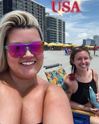 Happy 4th yall 💗🇺🇸