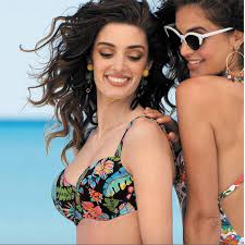 Vendita costumi da bagno online con si è lei, lormar, bellissima e molti altri brand per la donna, l'uomo ed il bimbo con le nuove collezioni. Bikini Antigel Brighenti Intimo Costumi Da Bagno Facebook