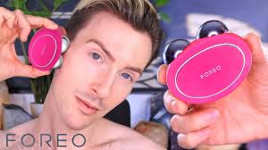 * to stop spinning, stop the spinning with the other hand & wait for the auto shut off to kick in or you can turn it off by using the switch. Foreo Ufo Vs Ufo 2 Which Should You Buy What Is The Difference Youtube