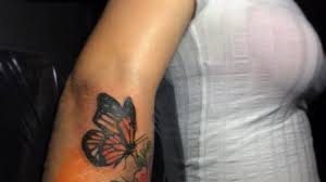 Gambar Tato Kupu Kupu Di Tangan Seorang Wanita Youtube