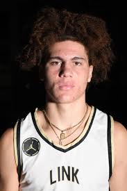 Antonio Barrett's Instagram, Twitter & Facebook