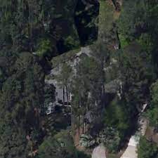 He became the first person in south carolina history to garner over one million votes in the 2008 general election. Lindsey Graham S House In Clemson Sc Google Maps