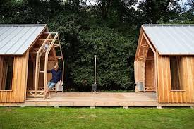 Caspar Schols Baut Ein Flexibles Gartenhaus Klonblog Holzhaus Garten Gartenhaus Schuppen Ideen