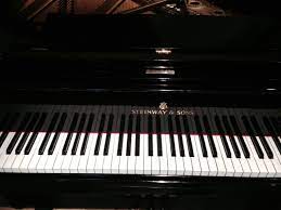 Hallo zusammen,ich habe nun die 3. Steinway Sons B211 Flugel In Sehr Seltenem Perfekten Originalzustand Klavierhaus Kopenick