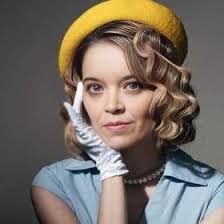 Celeste Soares's Instagram, Twitter & Facebook