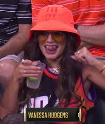 Saturday night's game was watched by millions of fans nationwide. Eygq Aykwsokm