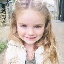 alexandra roberts (@littlemiss_coco)