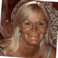 Cynthia Mertens's Instagram, Twitter & Facebook