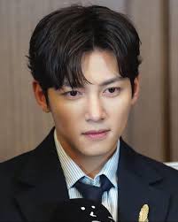 Good morning! The most beautiful and charming actor! 💖💖💖